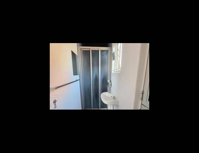 2 BEDROOM HOUSE FOR SALE IN SHALLCROSS